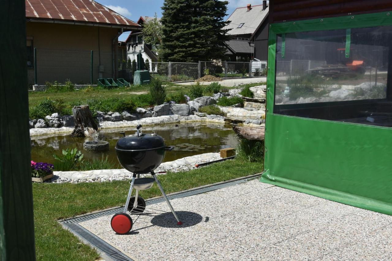Apartments And Rooms Kod Eli Равна Гора Екстериор снимка