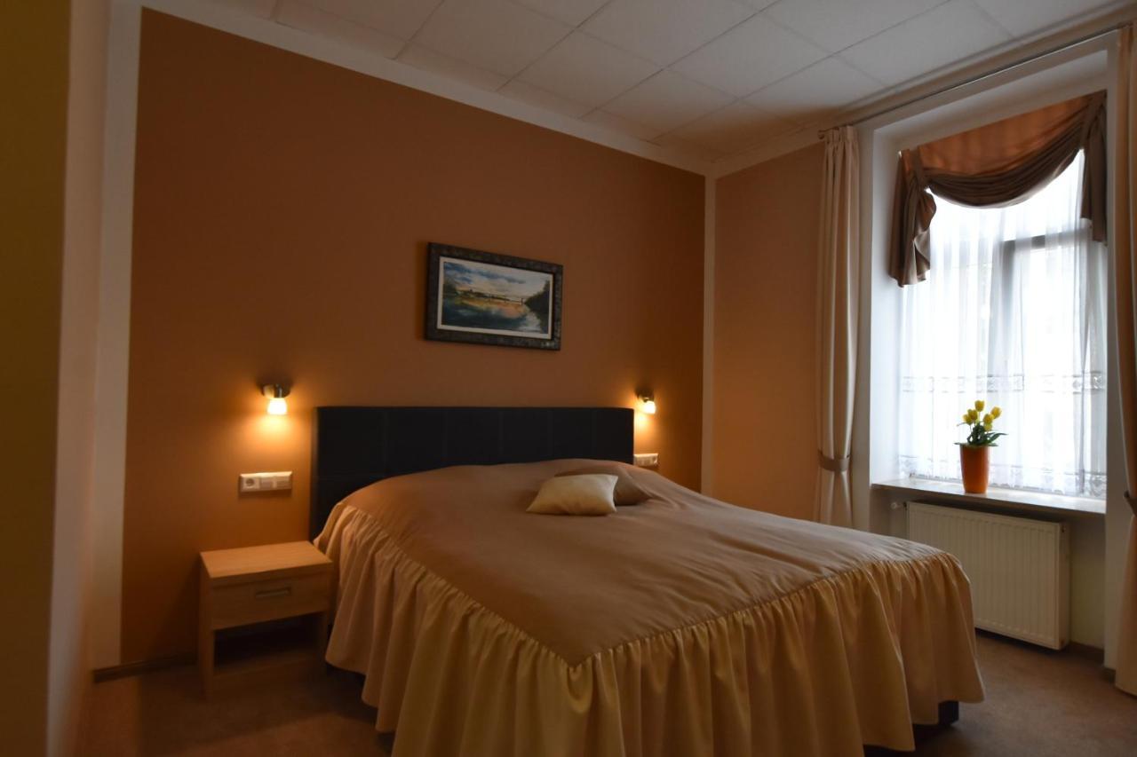 Apartments And Rooms Kod Eli Равна Гора Екстериор снимка