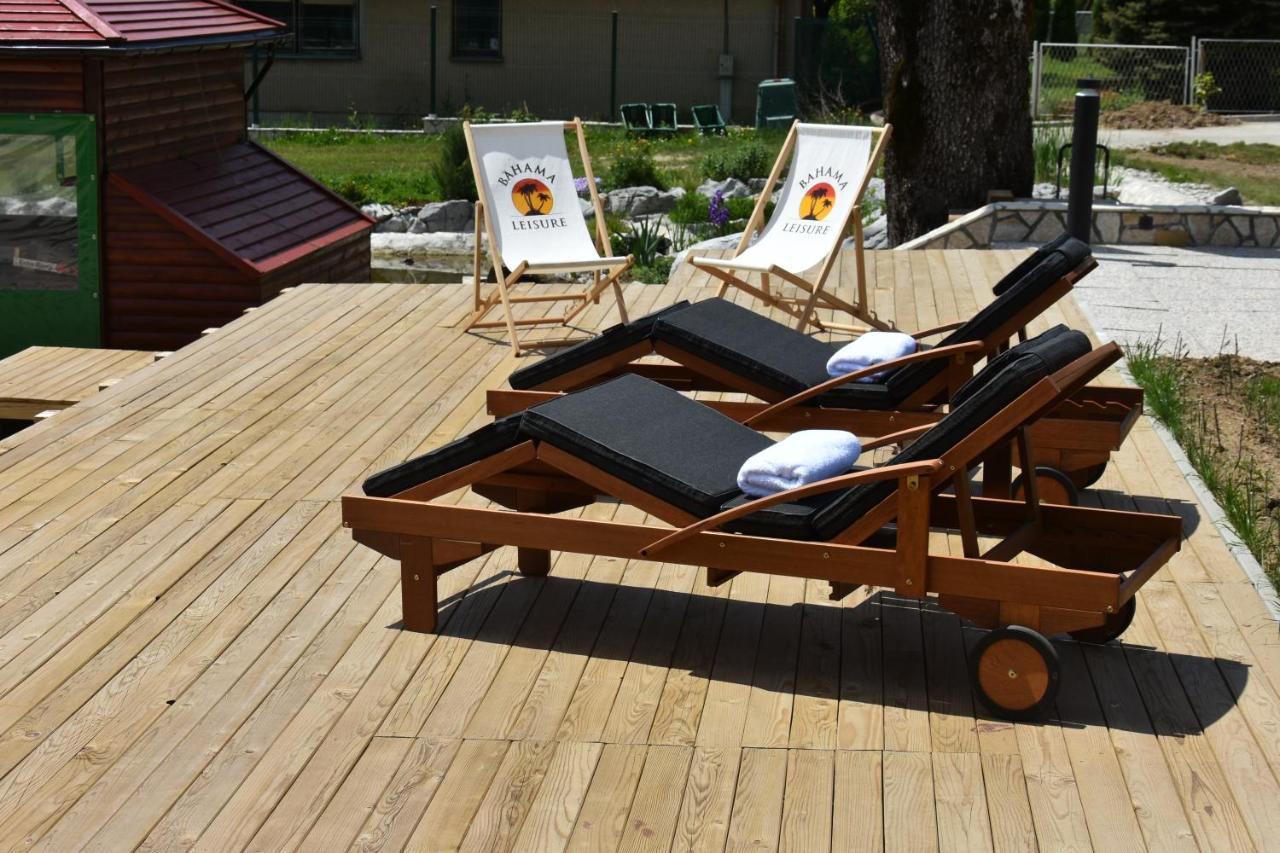 Apartments And Rooms Kod Eli Равна Гора Екстериор снимка