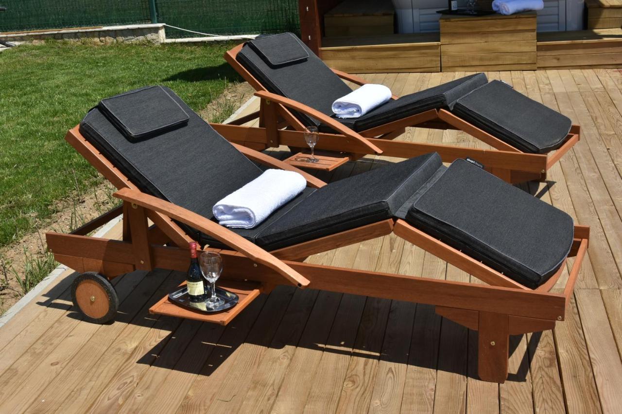 Apartments And Rooms Kod Eli Равна Гора Екстериор снимка
