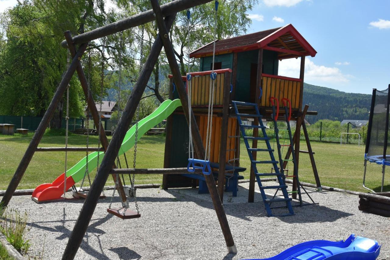 Apartments And Rooms Kod Eli Равна Гора Екстериор снимка