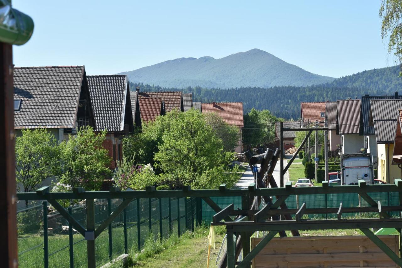 Apartments And Rooms Kod Eli Равна Гора Екстериор снимка