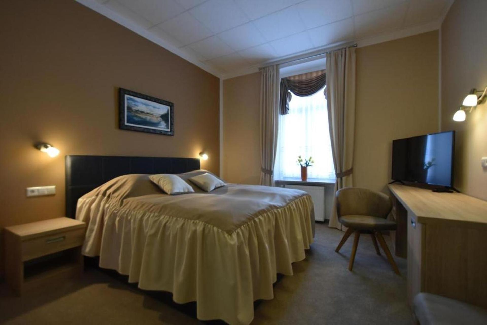 Apartments And Rooms Kod Eli Равна Гора Екстериор снимка